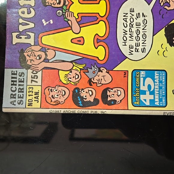 Archie Comic Book - Picture 2 of 7